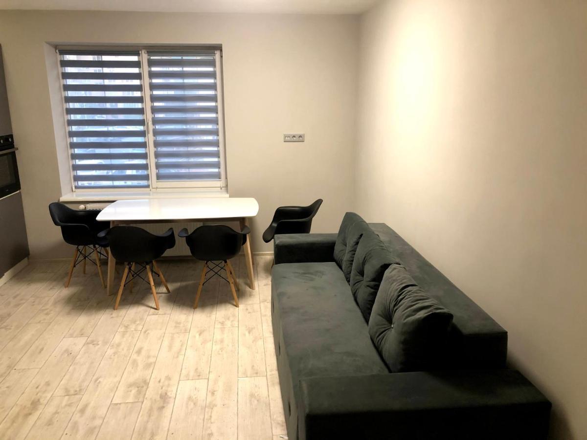 Gil Apartments, Volodimirskaja 90.246 - Majetok Bozdosh อุชโฮรอด ภายนอก รูปภาพ